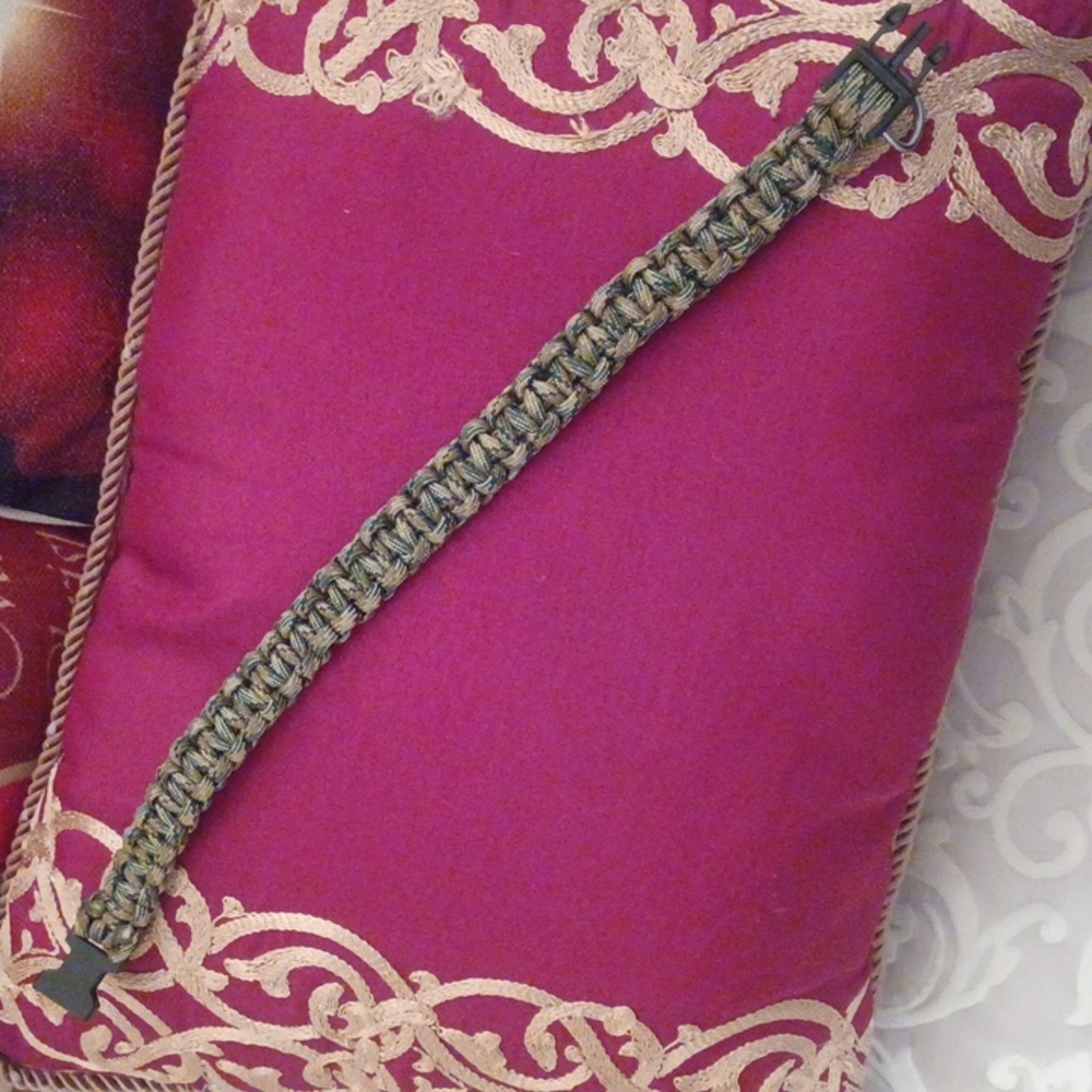 Dog Collar paracord handmade NWOT - Picture 3 of 4